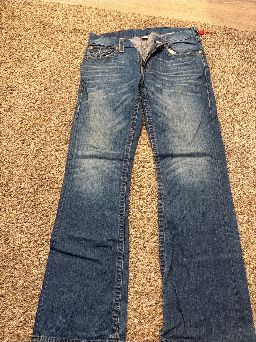Men’s Classic Blue Straight-Leg Jeans